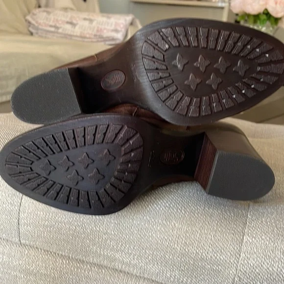 Sofft Riding Boots Wheaton Size 7 NWT 
100% leather - Picture 11 of 16